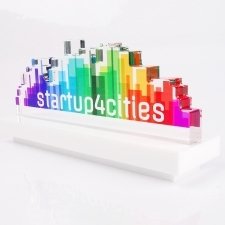 Tropheé Plexiglas Startup 4 Cities