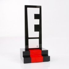 Tropheé plexiglas E NEWS