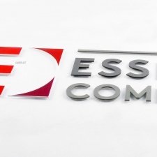 Plaque plexiglas corporatif ESSENTRA