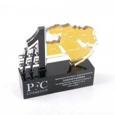 Trophée plexiglas PFC COSMETICS
