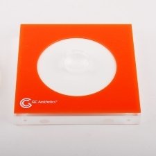 Socle et présentoir en méthacrylate GC AESTHETICS