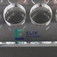 Présentoir en méthacrylate ELIX POLYMERS