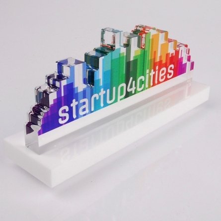 Tropheé Plexiglas Startup 4 Cities
