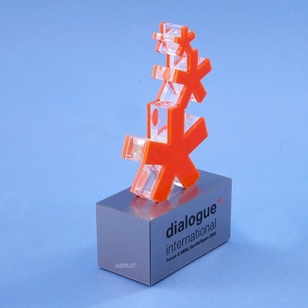 Trophée plexiglas DIALOGUE INTERNATIONAL