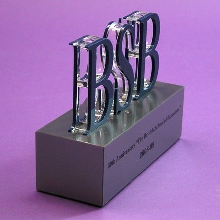 Trophée plexiglas BRITISH SCHOOL BARCELONA