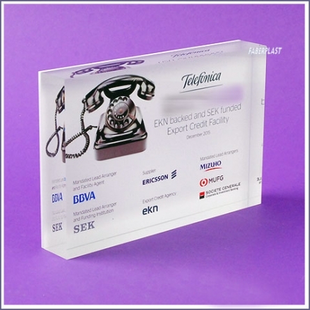 Bloc Plexiglas Telefonica 2016