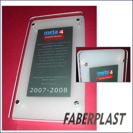 Plaque Plexiglas Meta 4