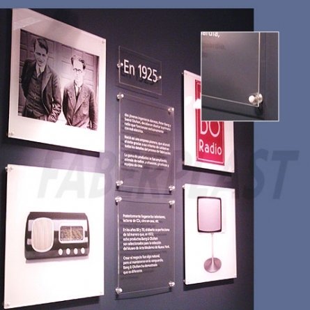 Plaques Plexiglas Bang & Olufsen